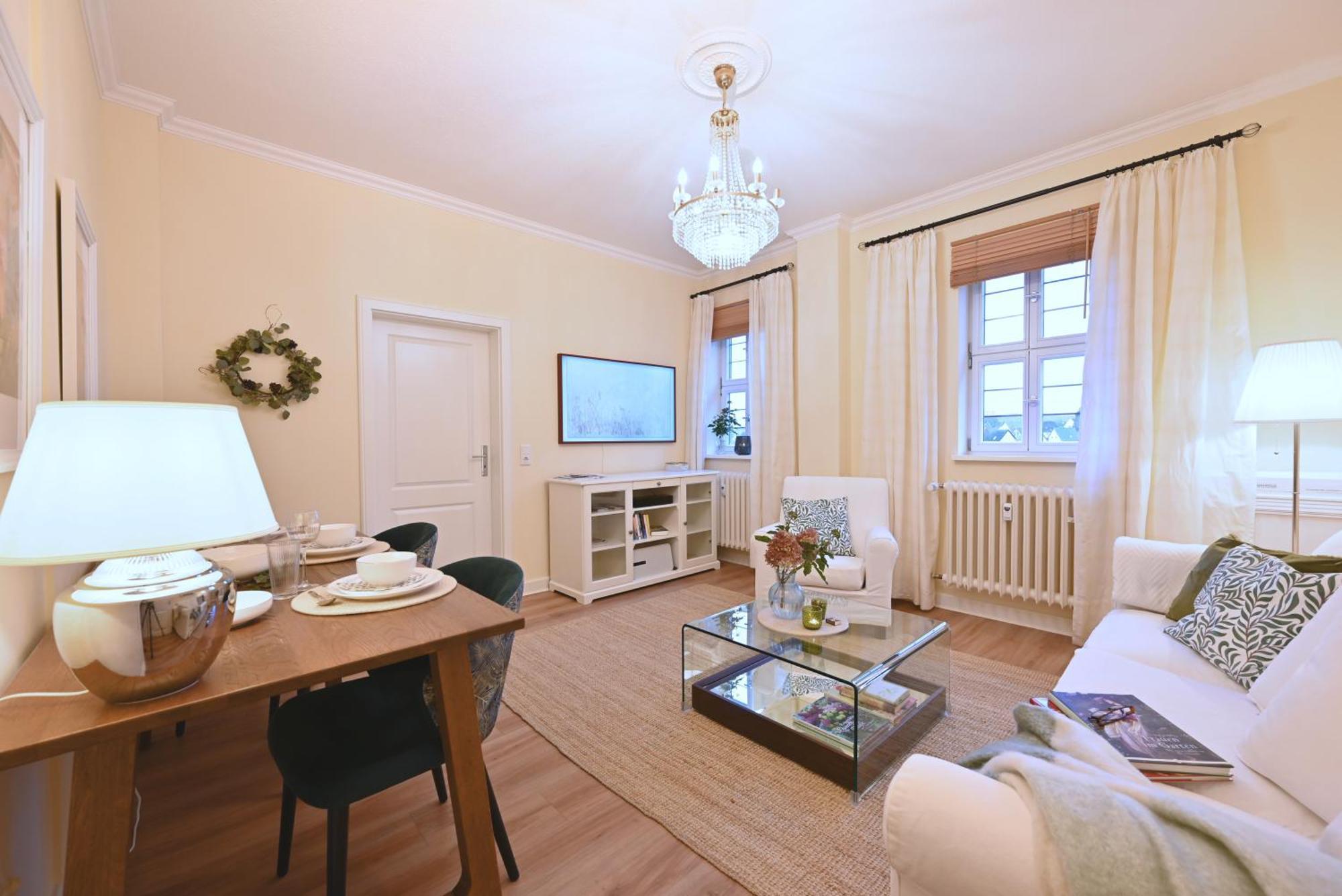 Graefin Amalia - Elegantes Apartment In Der Historischen Hinterburg In Schlitz, 2 Schlafzimmer, Mit Garten, Nahe Fulda Und Bad Hersfeld 外观 照片